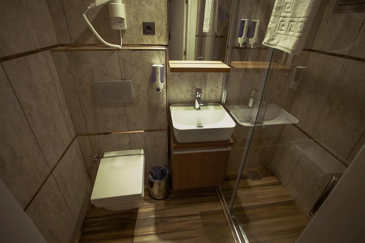 ****  Hotel Iz Izmir Turkey