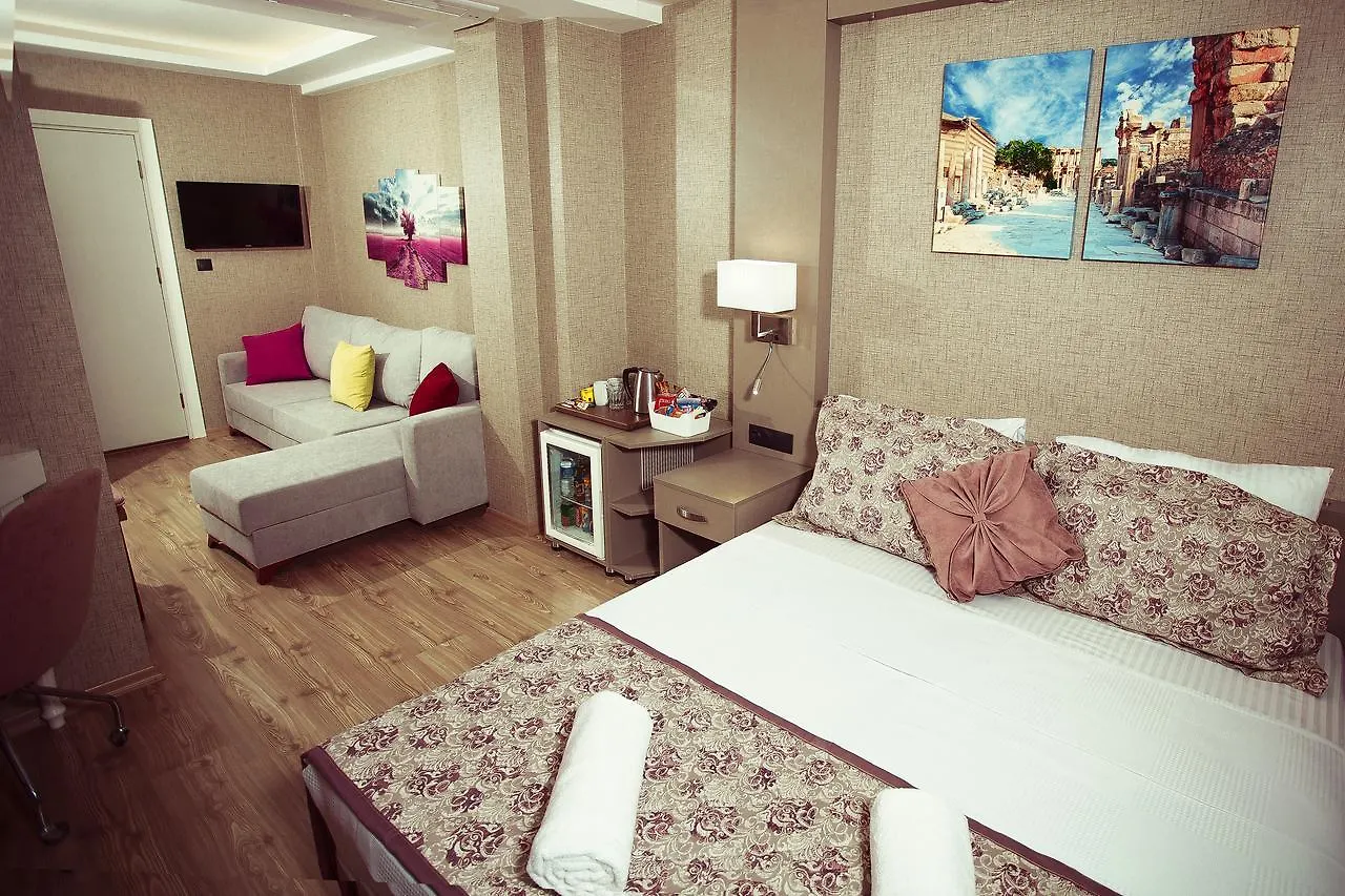 Hotel Iz Smirne