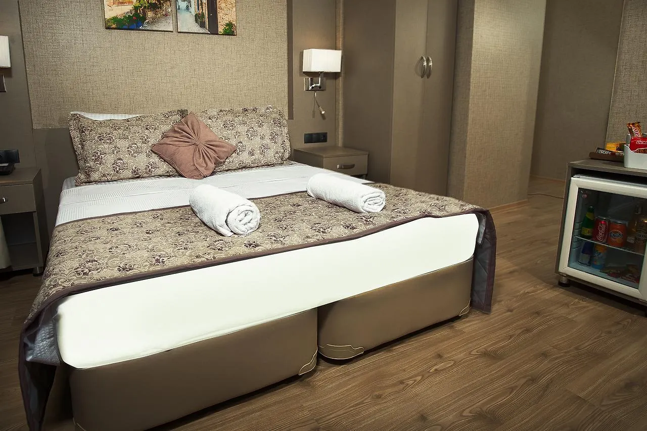 Hotel Iz Smirne 4*,  Turchia