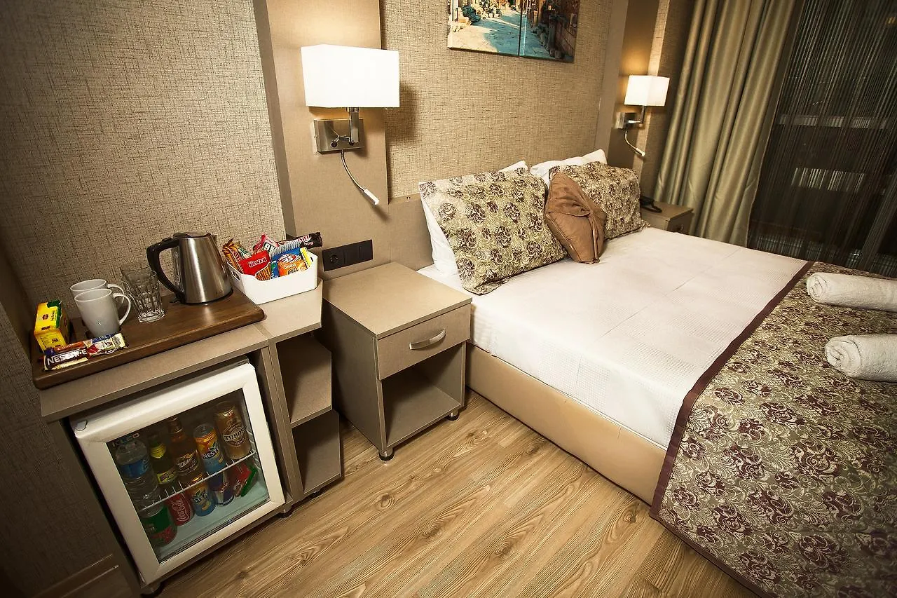 Hotel Iz Smirne 4*,  Turchia